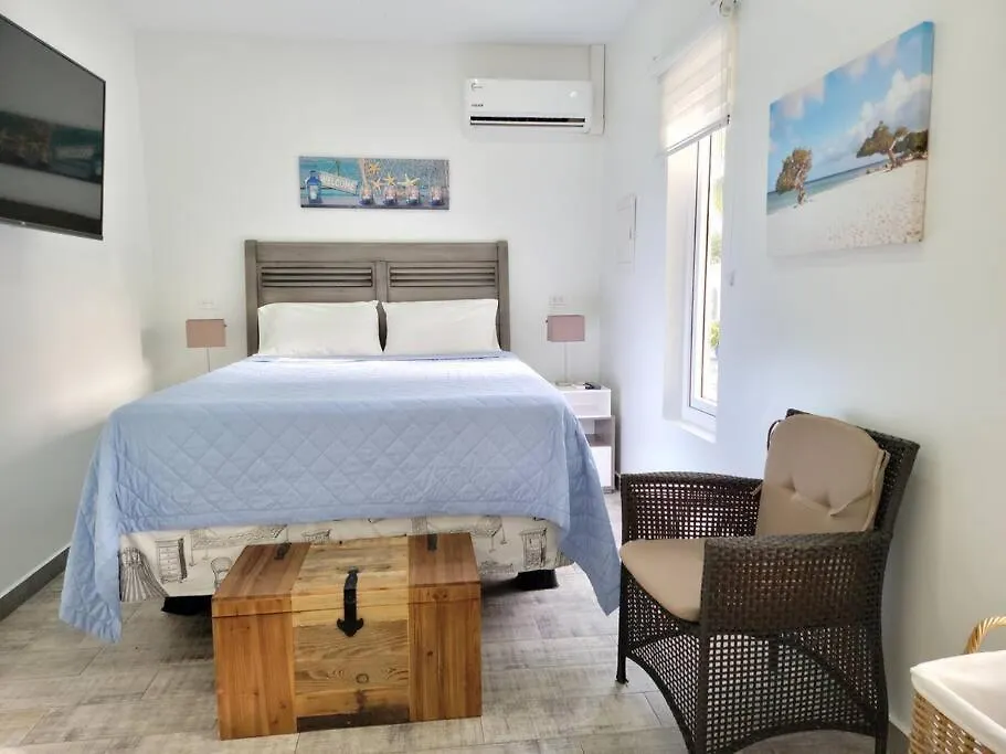 Safir Suite Palm Beach 0*,  Aruba